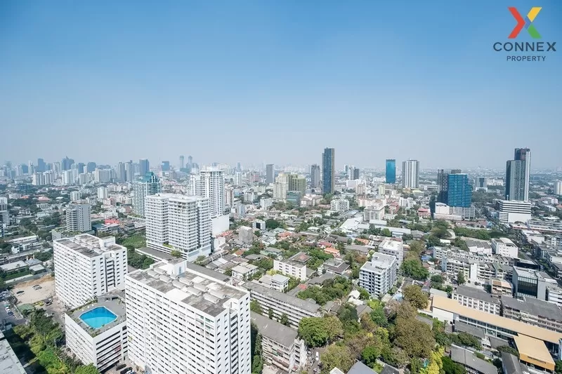 FOR RENT condo , XT Ekkamai , high floor , BTS-Ekkamai , Khlong T